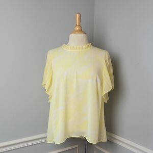 NINE WEST Yellow White Pleated Flutter Sleeve Crew Neck Summer Office Blouse Top